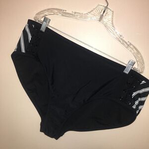 NWT Swimsuits for All Plus Size Bikini Bottom 22